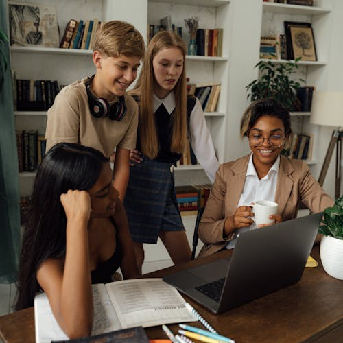 Image by Antoni Shkraba. Pexels. 